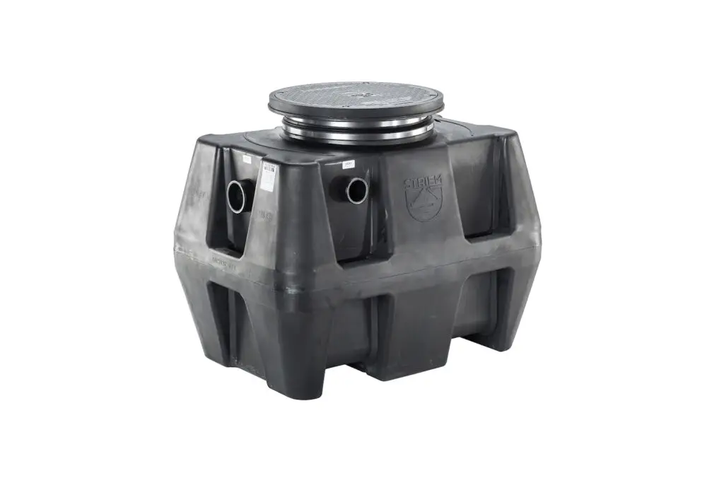 Striem #OS-75 75 Gallon Oil Separator 4in Plain End Inlet & Outlet